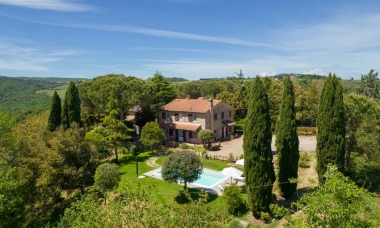 Indipendent Villa in Tuscany with pool